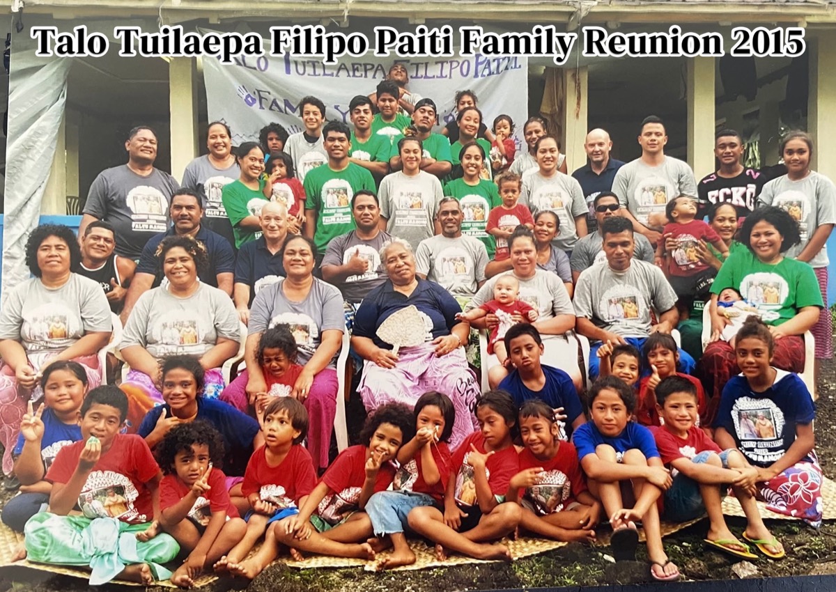 Canvas design example – Family Portrait